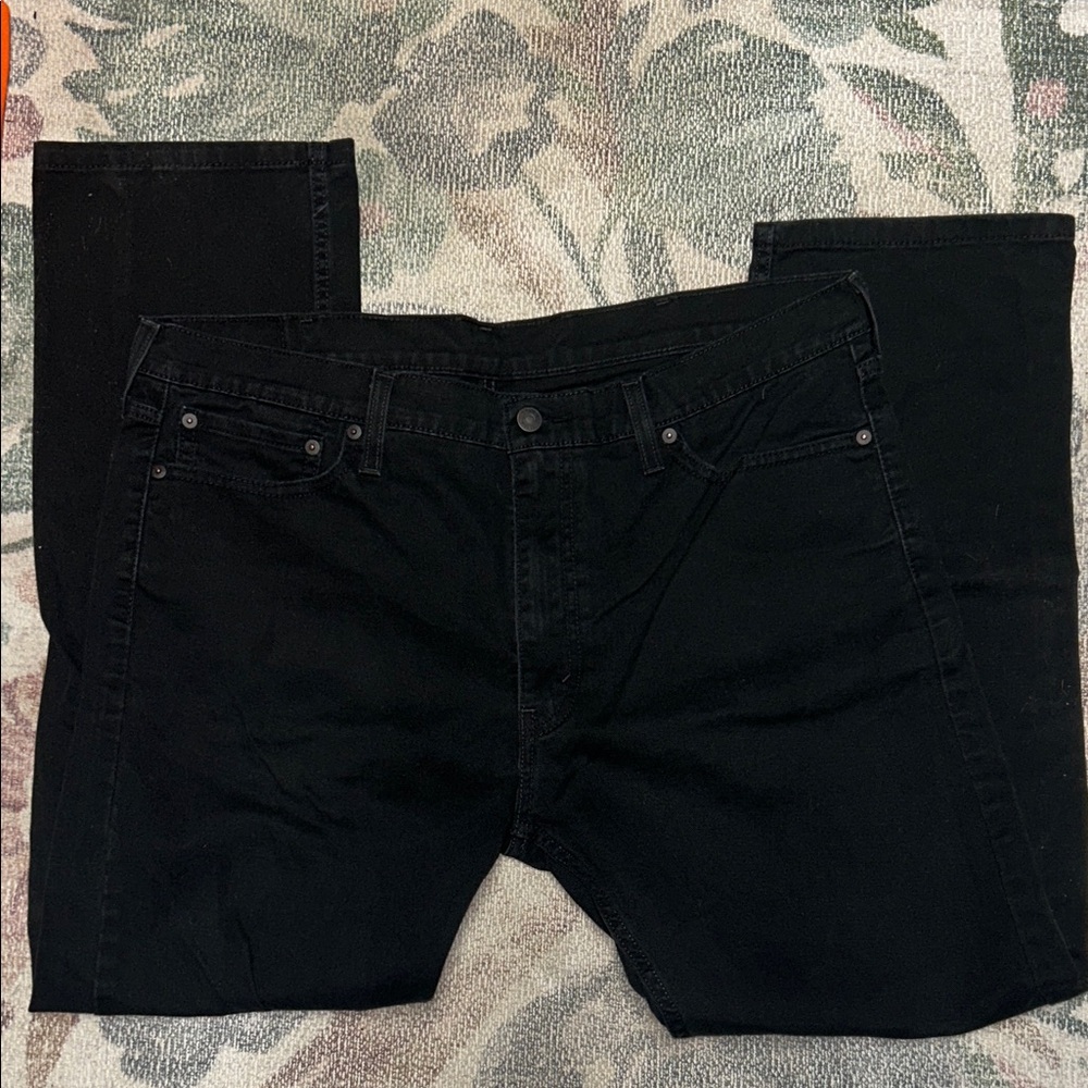 Levi's Men's Dark Black Straight Jeans - Picture 3 of 7